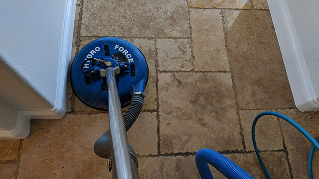 tile and grout cleaning machine